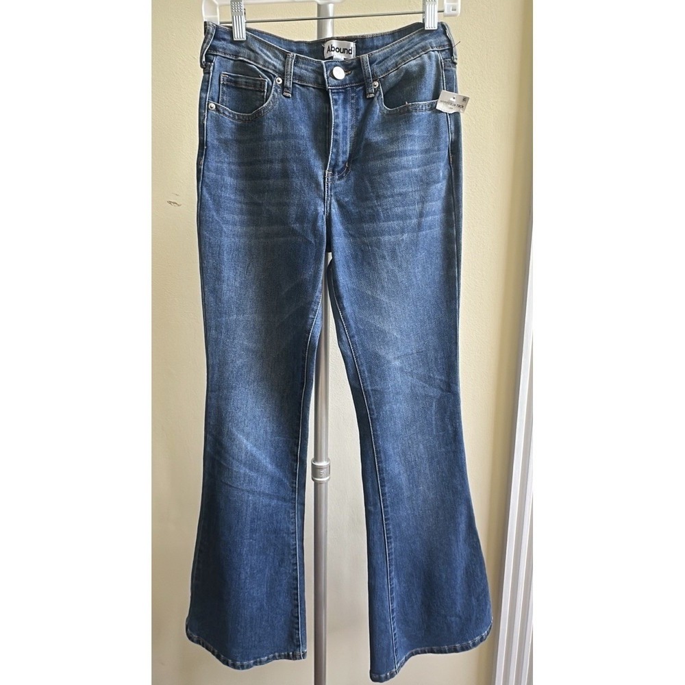 NEW Women's Abound Flare Jeans - Size 27 Blue